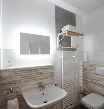 Holtrock Apartmanhotel 3*